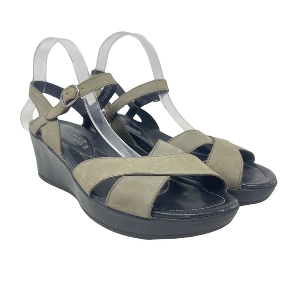 Mephisto Leather Wedge Tan Sandals‎ Womens Size 40/ 10 - Picture 1 of 13